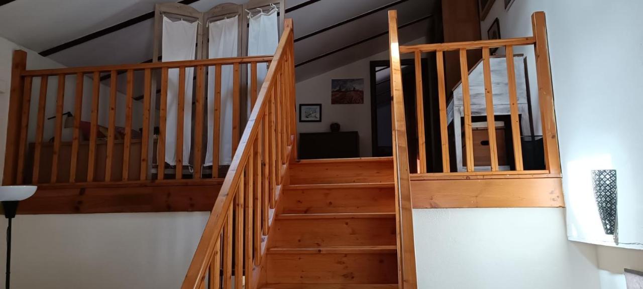 Acogedora Casa De Pueblo Con Piscina Villa ฟูเอนเตรีโดส ภายนอก รูปภาพ