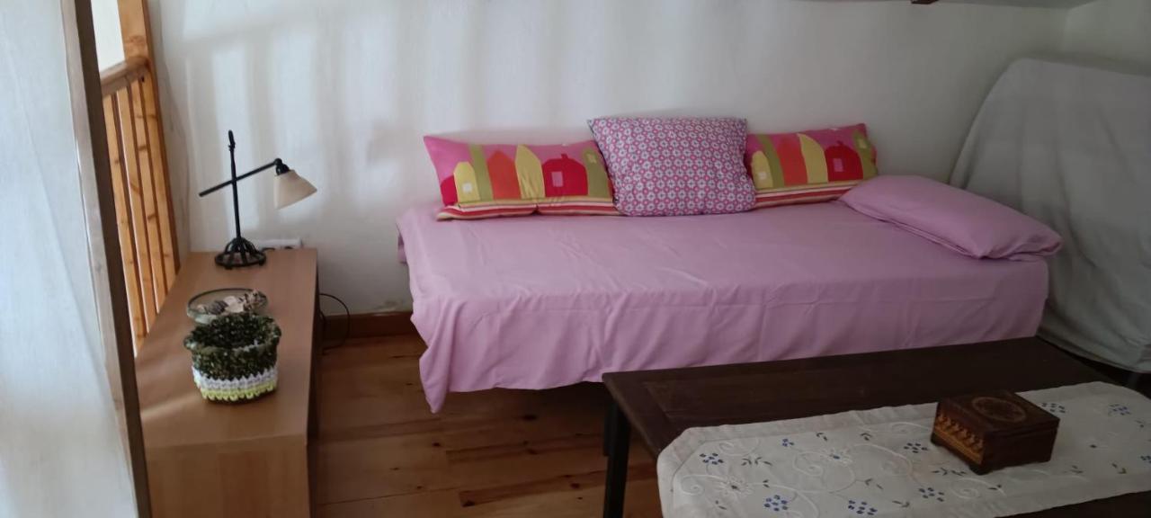 Acogedora Casa De Pueblo Con Piscina Villa ฟูเอนเตรีโดส ภายนอก รูปภาพ
