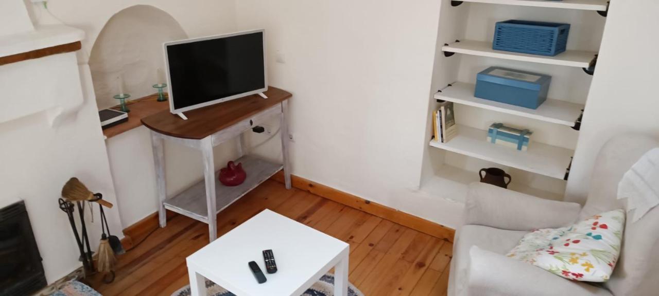 Acogedora Casa De Pueblo Con Piscina Villa ฟูเอนเตรีโดส ภายนอก รูปภาพ