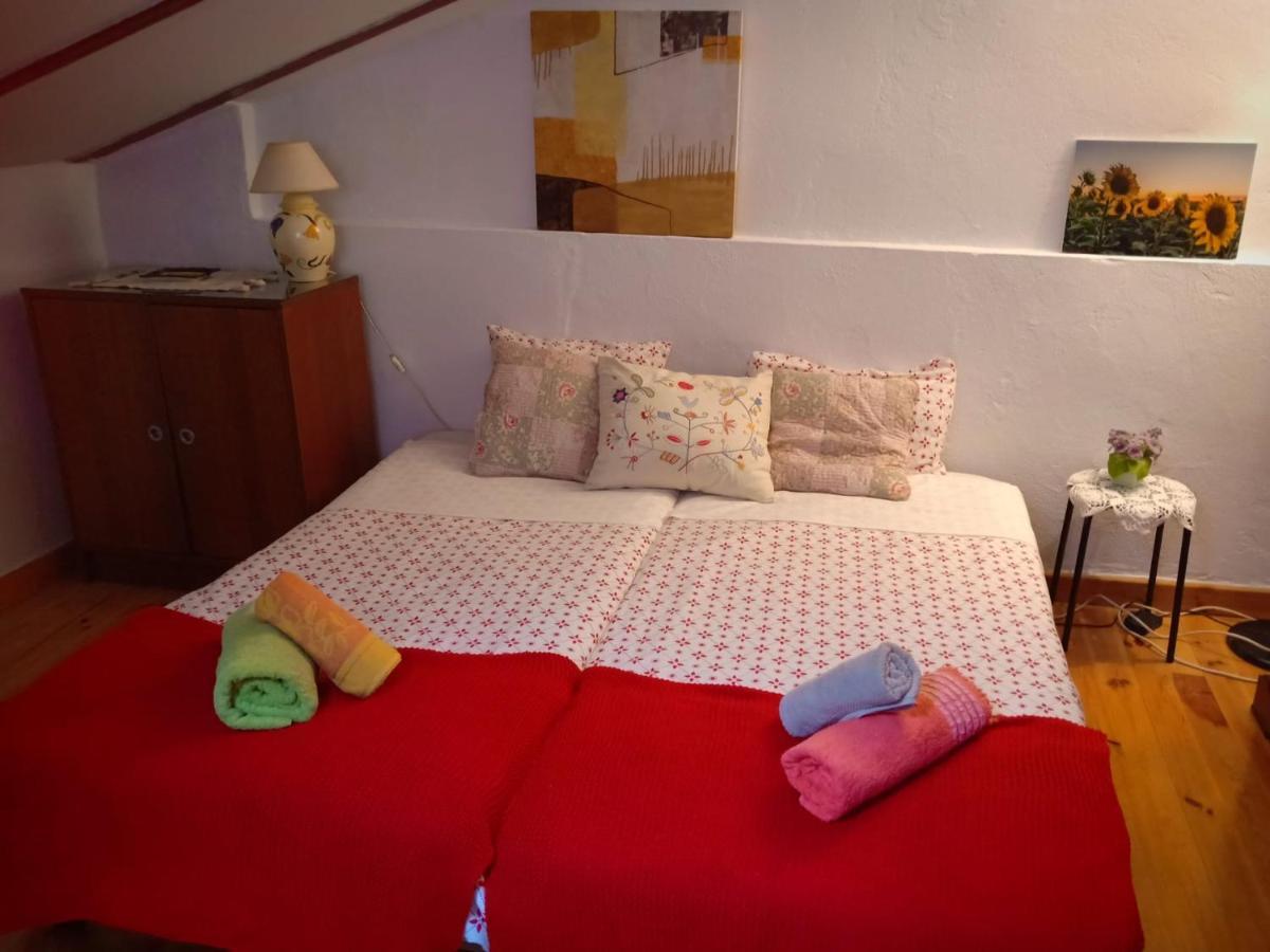 Acogedora Casa De Pueblo Con Piscina Villa ฟูเอนเตรีโดส ภายนอก รูปภาพ